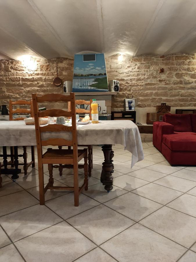 La Ferme Du Grand Faubourg Bed & Breakfast Pont-de-Vaux Ngoại thất bức ảnh