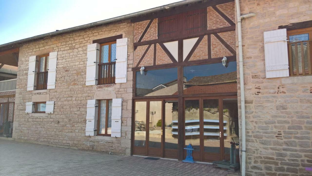 La Ferme Du Grand Faubourg Bed & Breakfast Pont-de-Vaux Ngoại thất bức ảnh